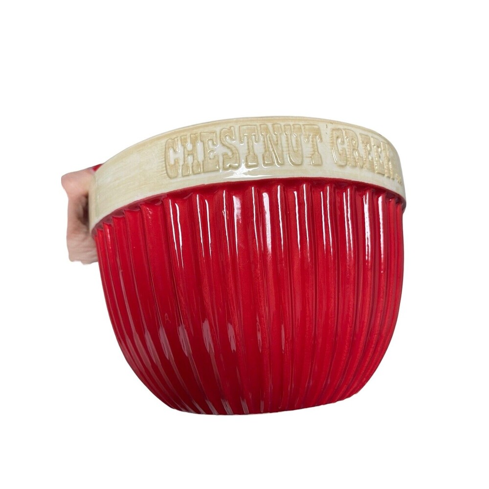RIBBED CHESTNUT CREEK RED & CREAM MIXING BOWL - 8" DIAMETER